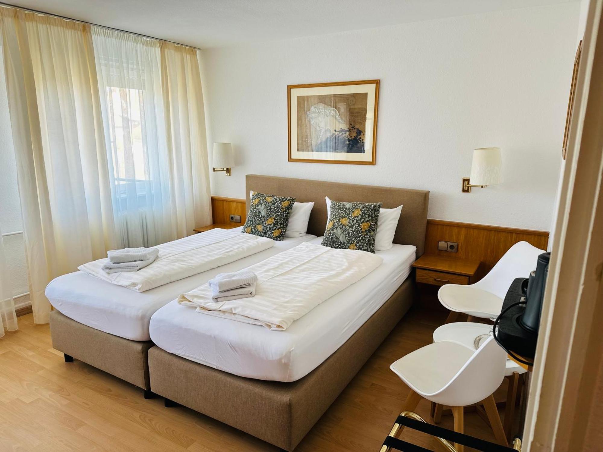 Hotel Hofmann Zur Muehle باد كروزنغن المظهر الخارجي الصورة