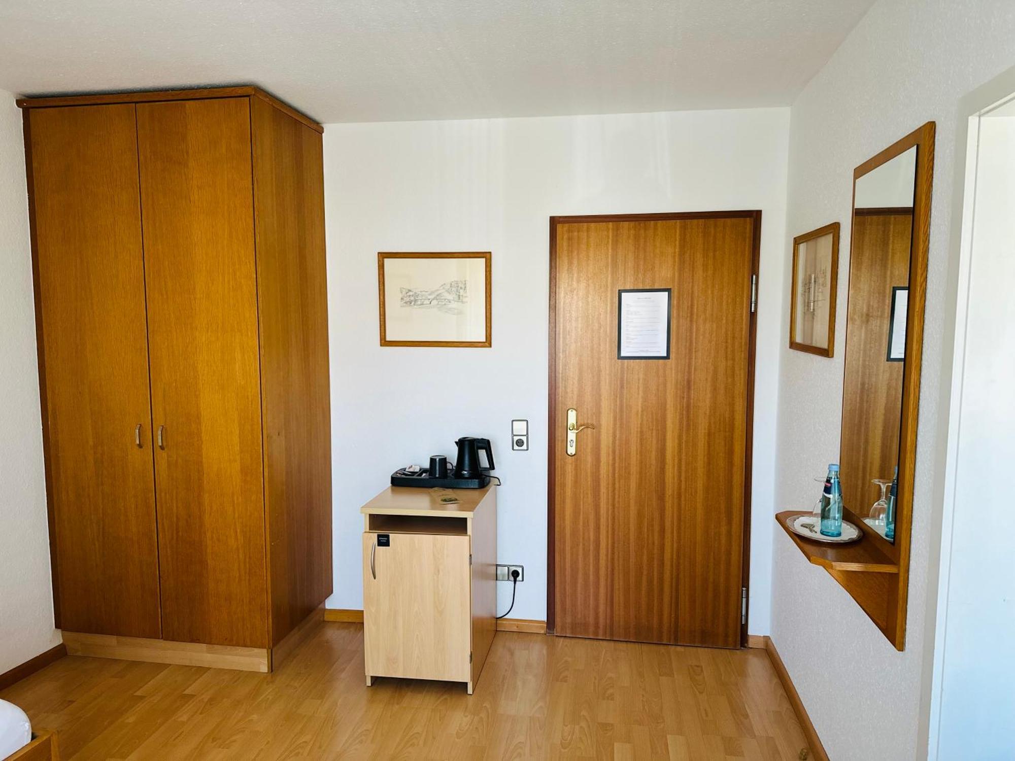 Hotel Hofmann Zur Muehle باد كروزنغن المظهر الخارجي الصورة